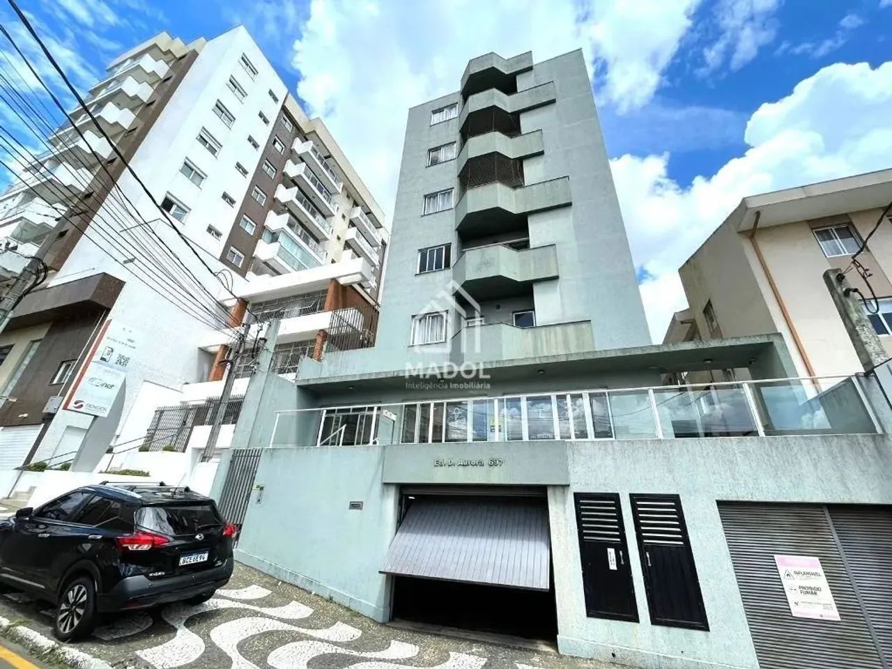 Apartamento à Venda em Centro, Ponta Grossa - PR