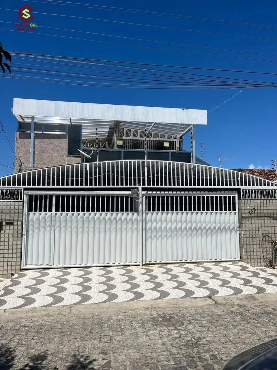Casa á venda em Jaguaribe por R$650 Mil