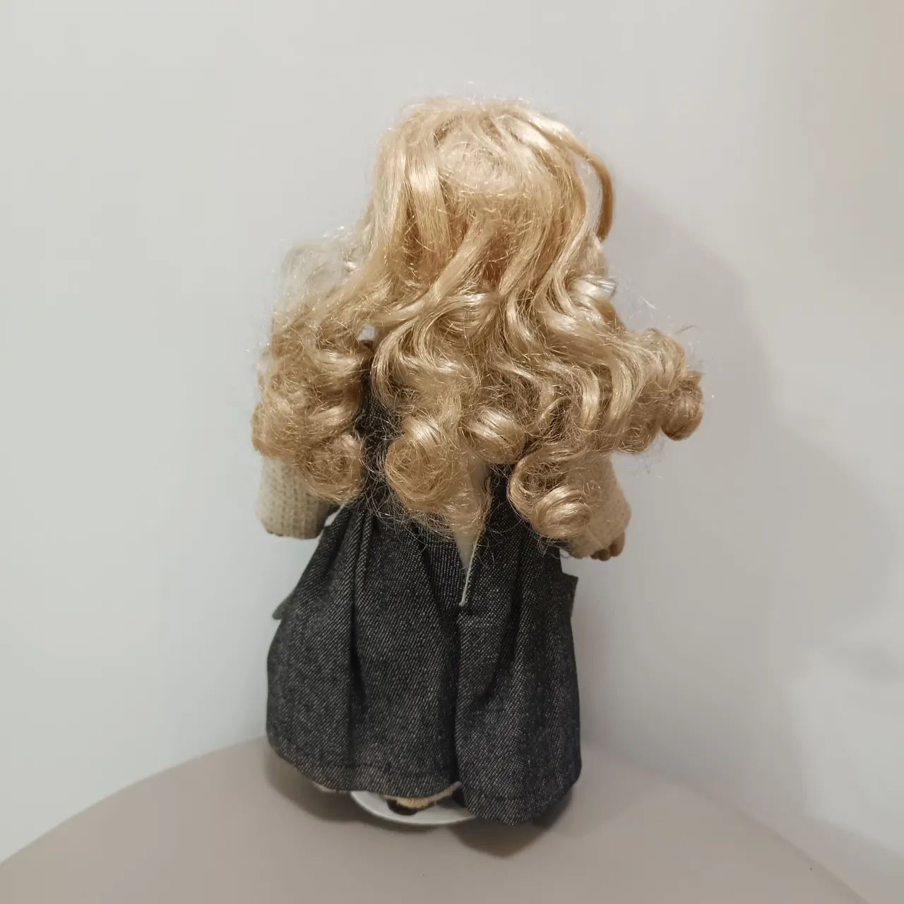 Boneca antiga de porcelana  - Foto 3