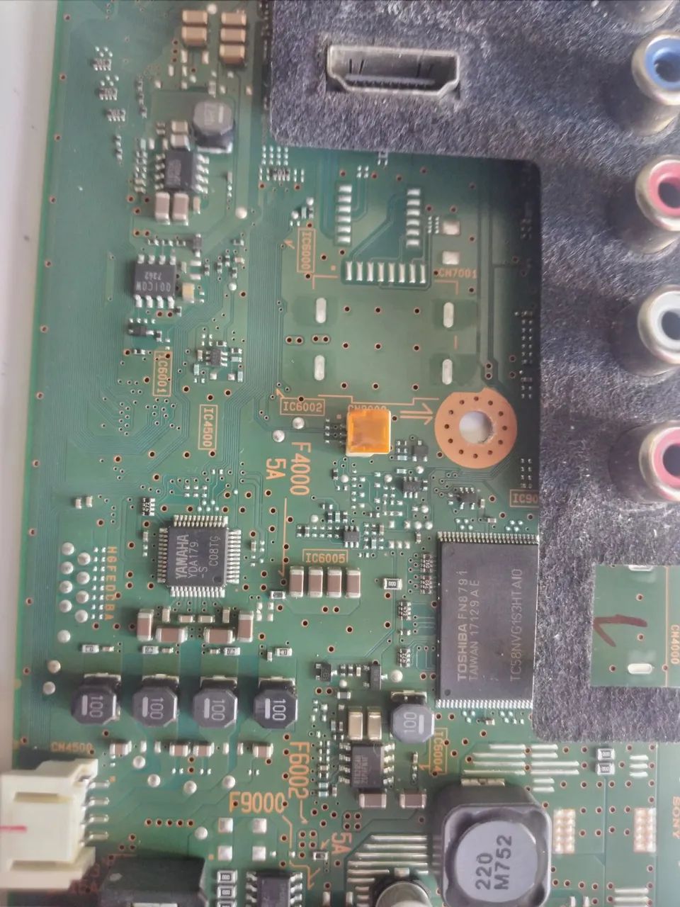 Placa principal da tv Sony kdl-32r305b(a)1-893-416-61 funcionando  - Foto 4