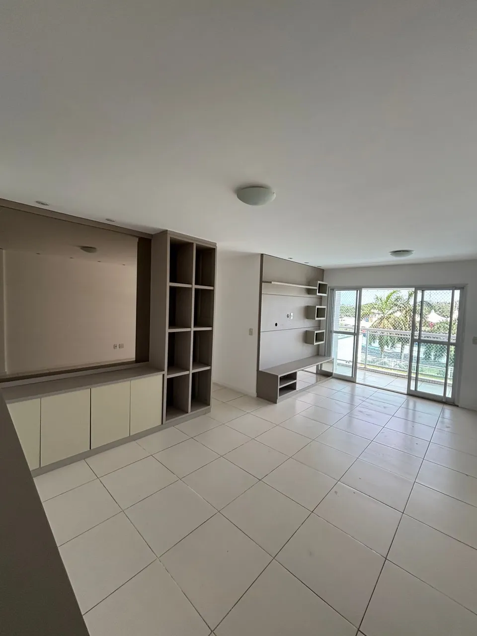 APARTAMENTO PROJETADO NA PONTA FAROL COM 3 QUARTOS