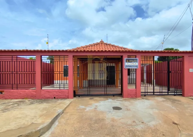 Aluga excelente Casa no Bairro Asa Branca
