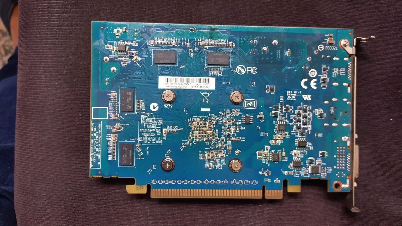 Placa de vídeo Radeon HD 5570 - Foto 2