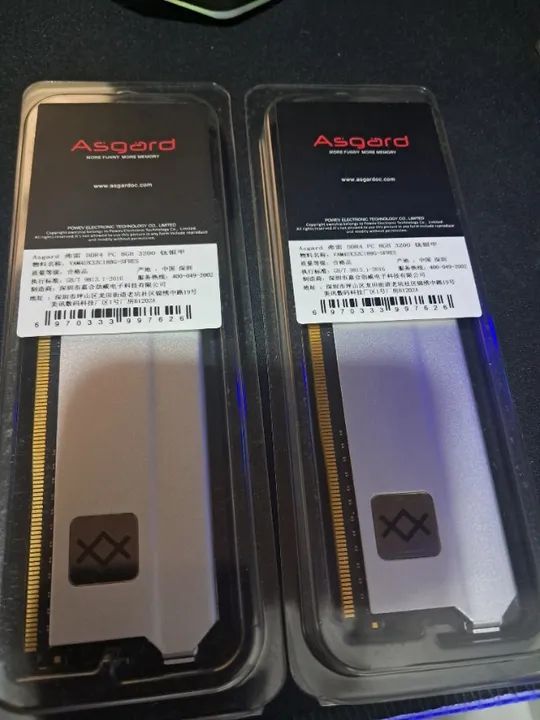 PAR de Memória RAM ASGARD DDR4 16GB (2x8gb) 3200MHz em estado de ZERO