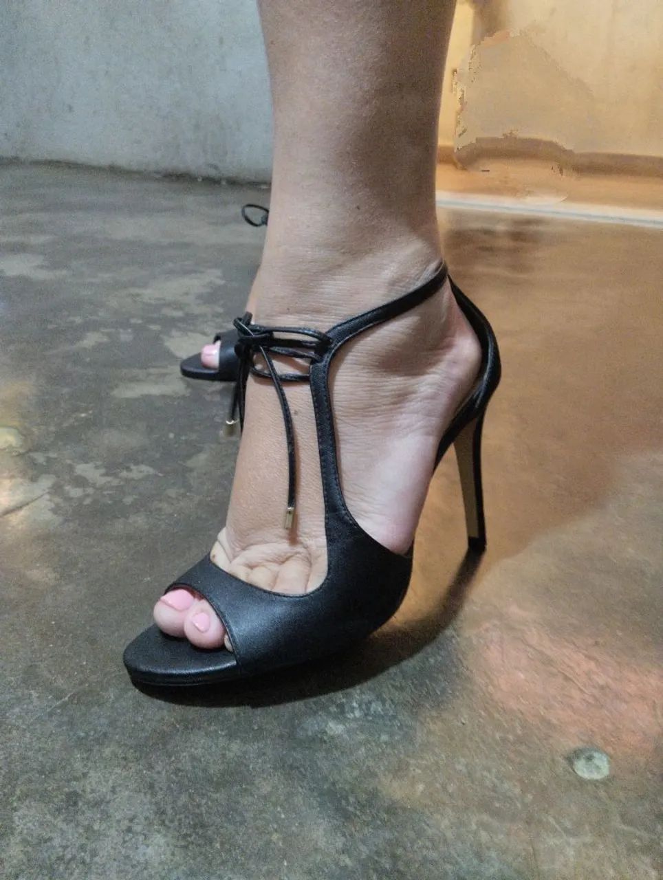 Sandália Salto Alto Preta - Foto 5