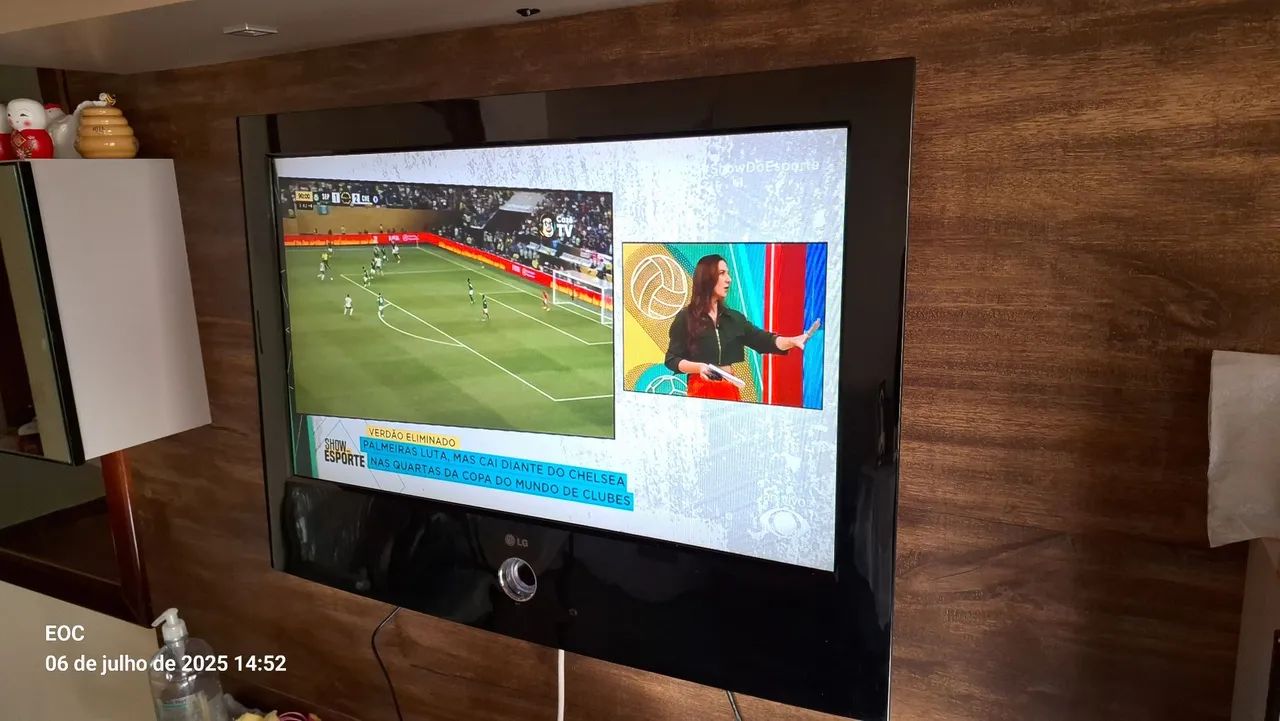 Vendo TV  da marca LG de 32 polegadas. - Foto 2