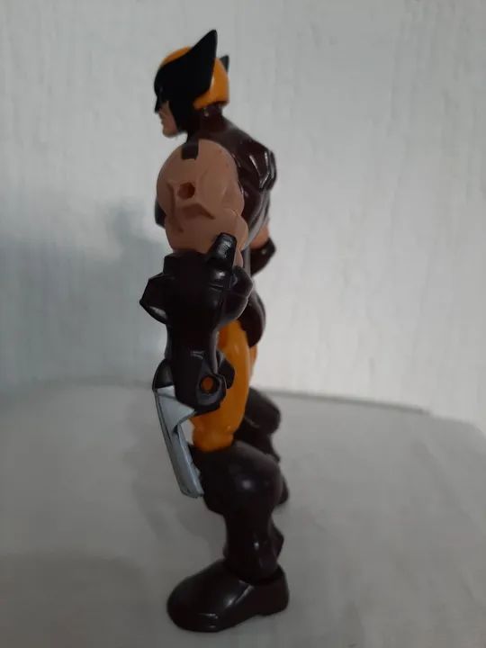 Wolverine Action Figure Hasbro - Foto 4