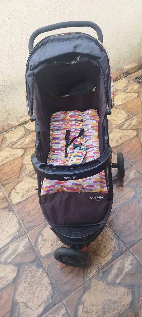 Carrinho de bebê bem conservado  - Foto 4