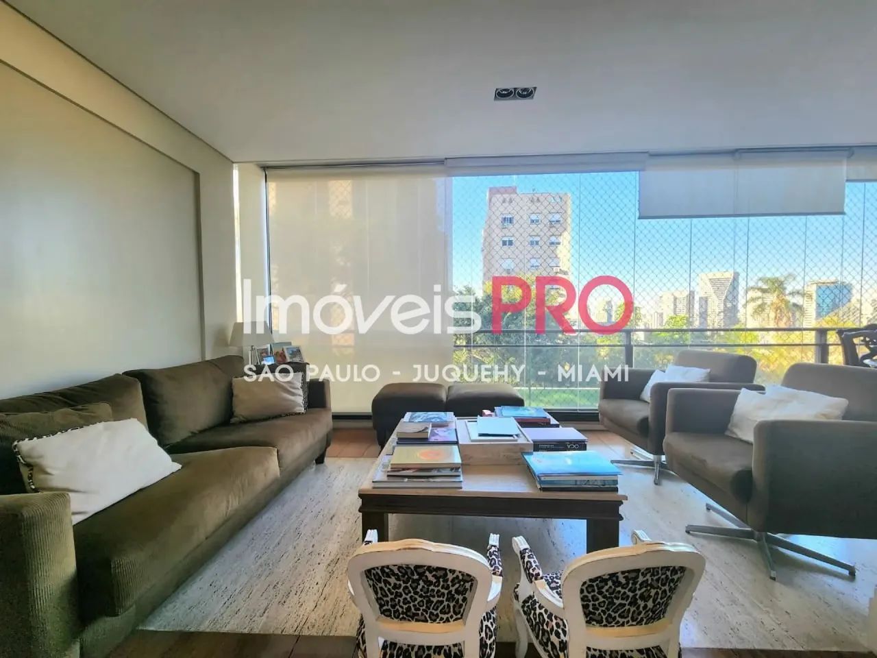 Apartamento a venda reformado no Real Parque com 4 dorms e 4 vagas - Foto 2