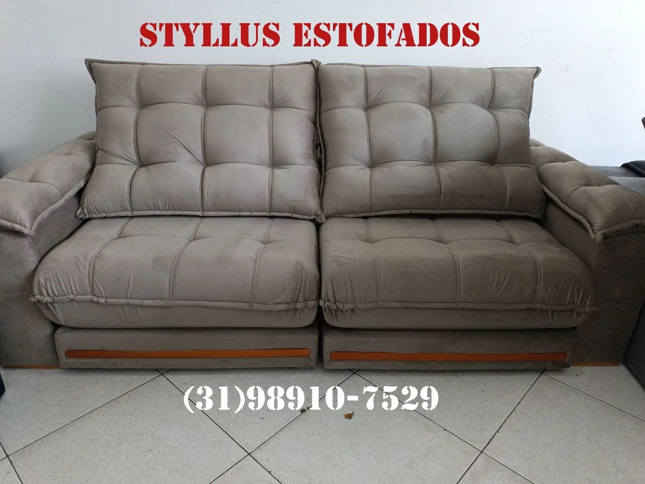 Sofá retrátil de molas ensacadas 3 lugares - Estofado - Novo