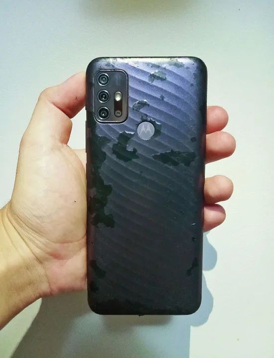 Motorola Moto G10 - 64 GB / 4 RAM (TELA QUEBRADA!)