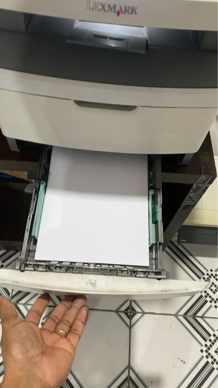 PEÇAS LEXMARK x464  - PARA PEÇAS - FUNCIONA ( LEIA) - Foto 4