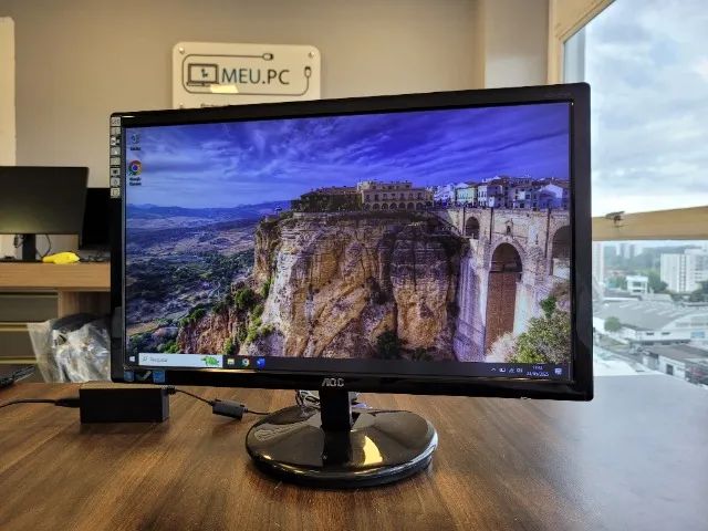Monitor AOC 21.5" | LED | 60hz | Full HD | Widescreen | DVI/VGA - Modelo: E2243FWK