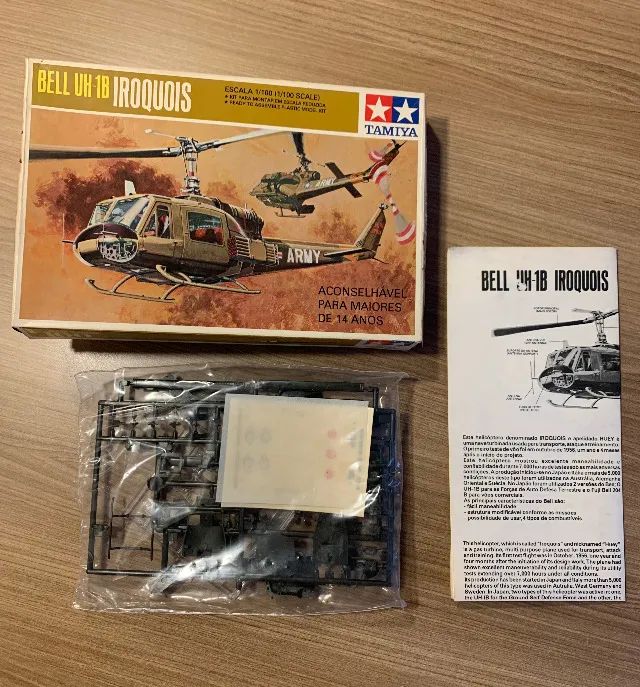 HELICOPTERO BELL UH 1B IROQUOIS [Tamiya] 1:100 - Plastimodelismo [novo] - Foto 2