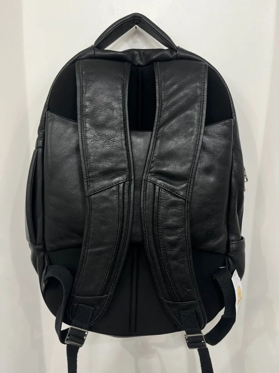 Mochila de Couro Reserva  Preta - Foto 4