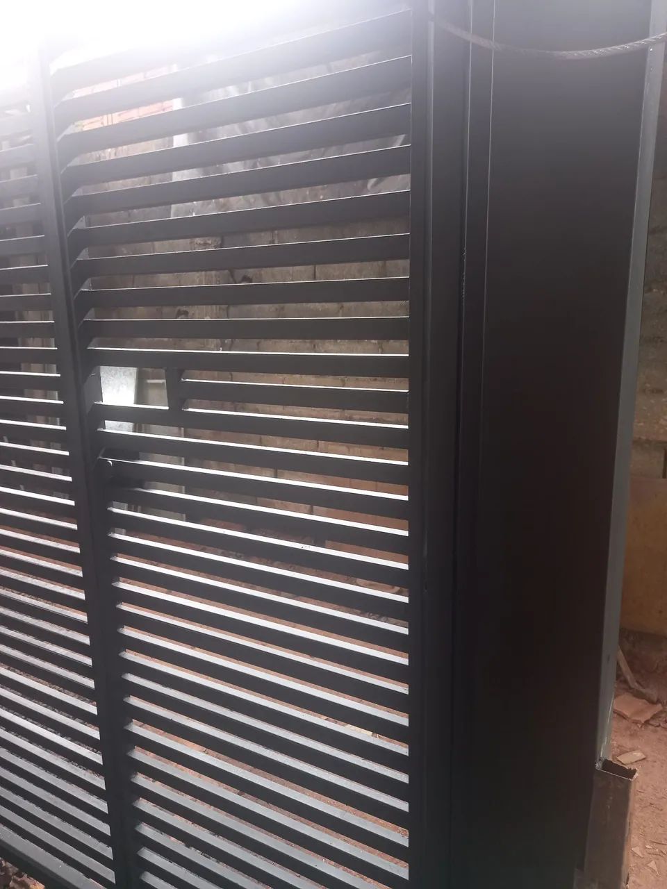 Portão seminovo com motor 4300