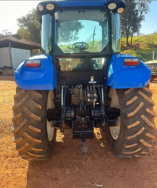 Trator Agrícola New Holland