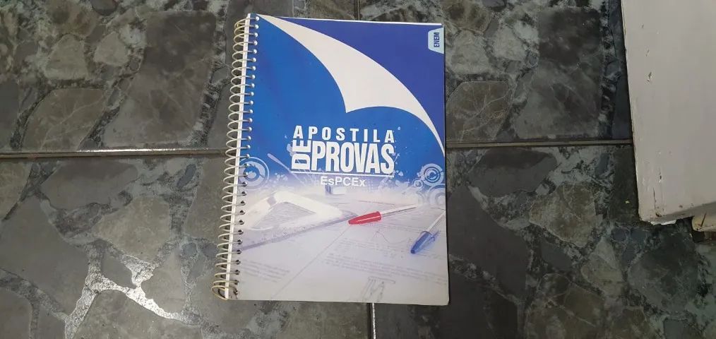 Apostila de provas ENEM com gabarito