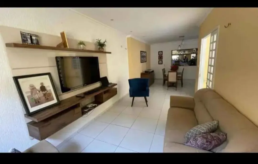 Vendo casa no Riacho Fundo