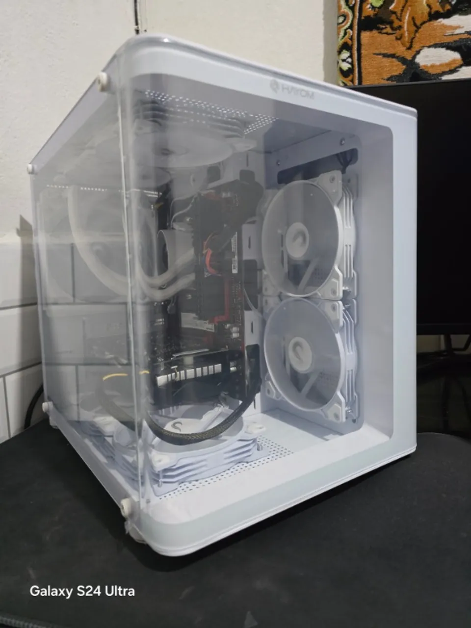 PC Gamer com WaterCooler Lindo Branco