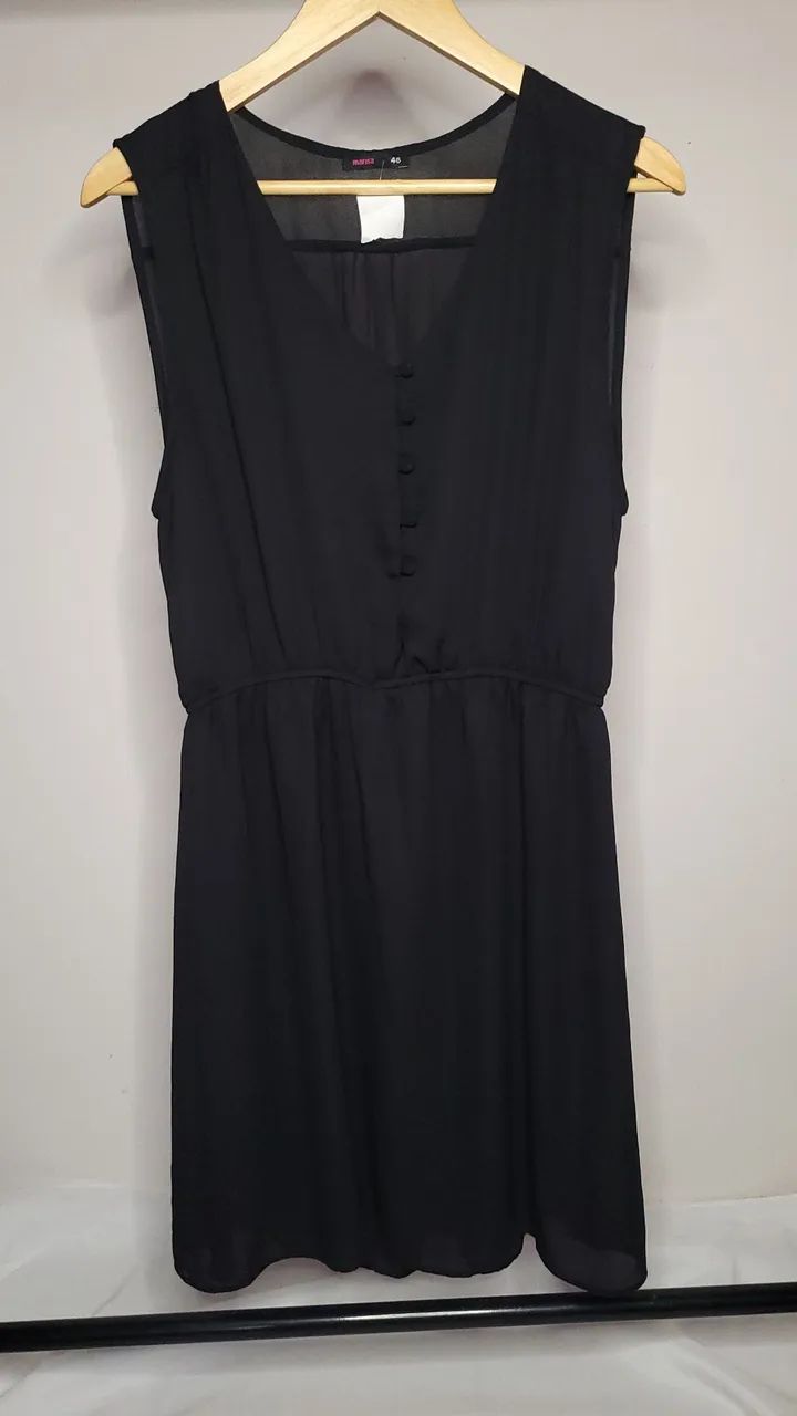 Vestido regata preto com botões - Tamanho 46