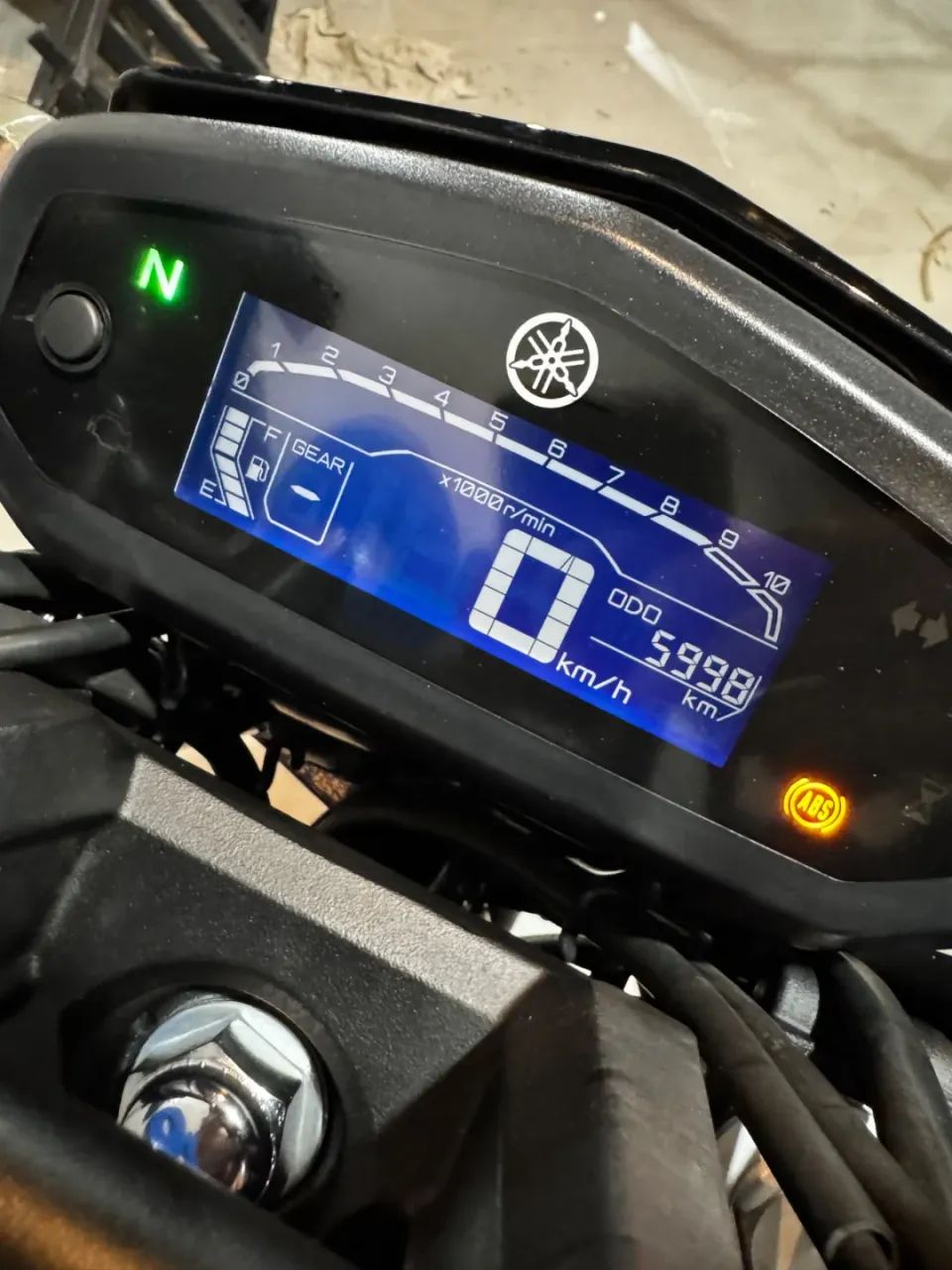 YAMAHA FZ15 FAZER ABS AZUL 2024 - Foto 4