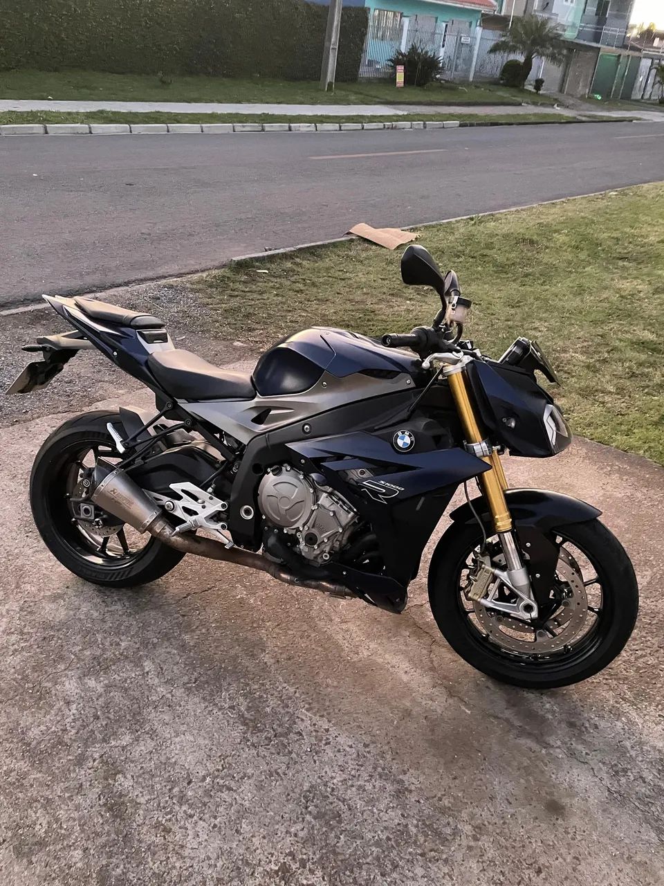 BMW S1000r  - Foto 6