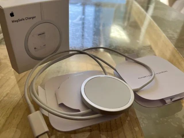 Carregador MagSafe Indução iPhone Original (Apple)
