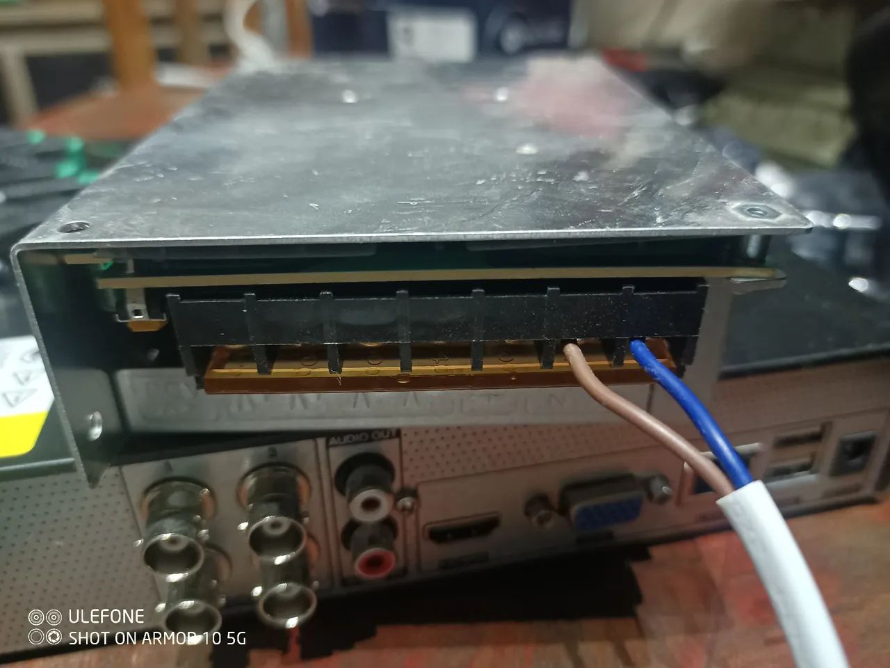 Gravador DVR com quatro câmeras Motorola vrKit de Câmeras de Segurança Motorola - Novo! - Foto 3