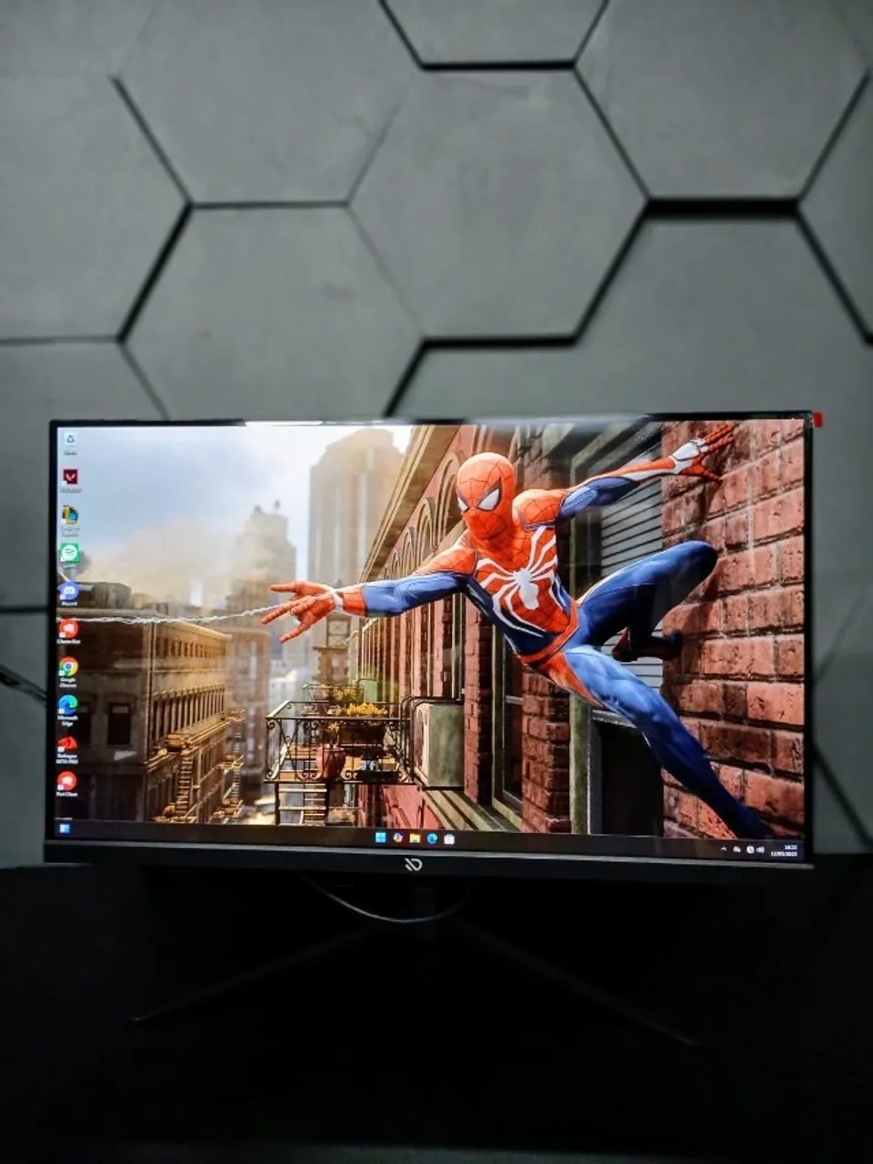 Monitor Gamer 24" Full HD 165Hz com HDR e Alto-Falantes - Foto 2