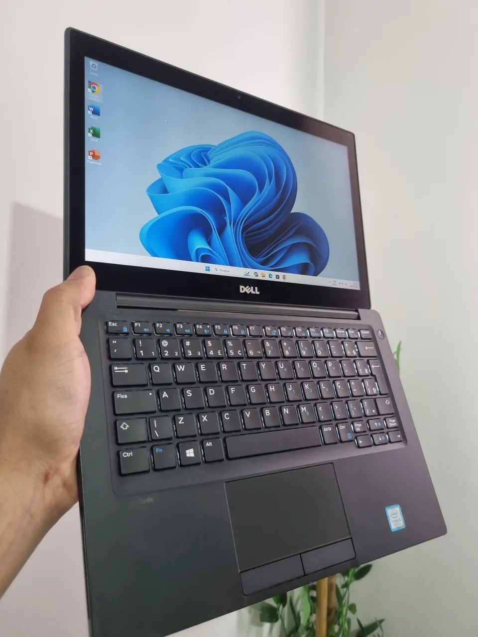 Notebook Dell Tablet Core i5-7ªGer, 8GB de RAM, 256GB SSD