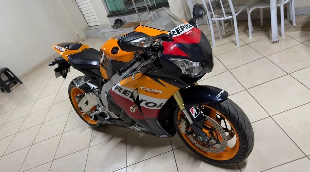 Cbr 1000rr Repsol Fireblade  - Foto 5