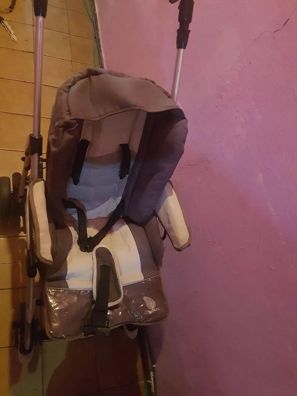 Carrinho de bebê  2 em 1.Moisés e passeio - Foto 2