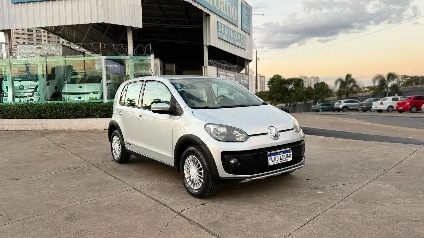 Volkswagen Up! up! track 1.0 Total Flex 12V 5p 2017