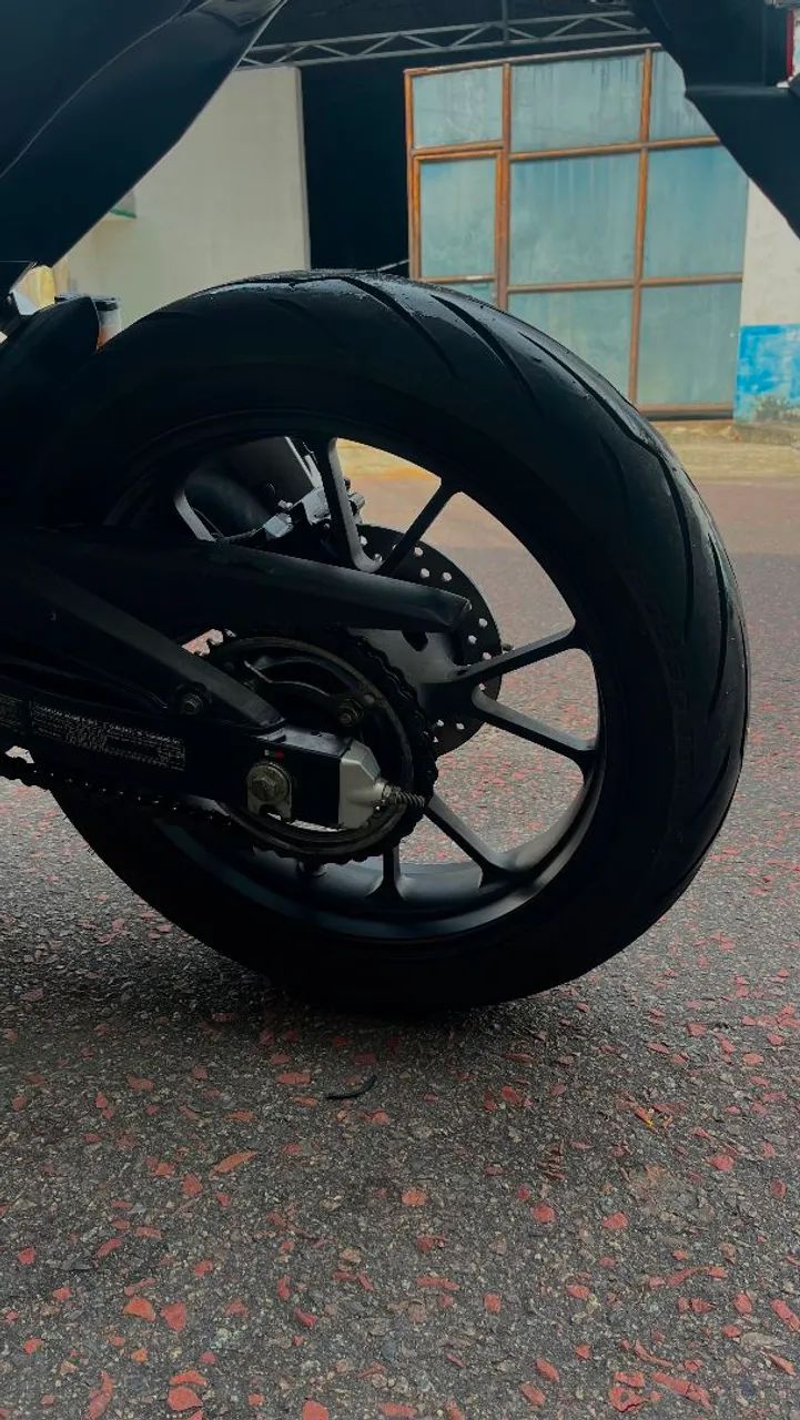 CB 300F 2025 - ABS - Foto 4