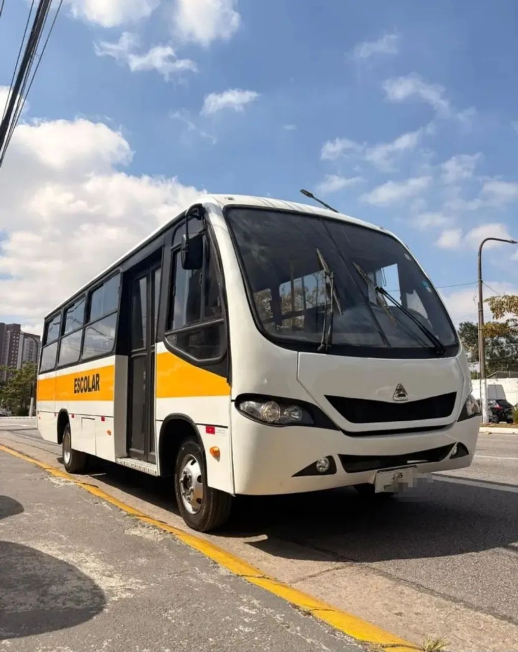 Microônibus novíssimo.  Motor MWM MAXXFORCE 