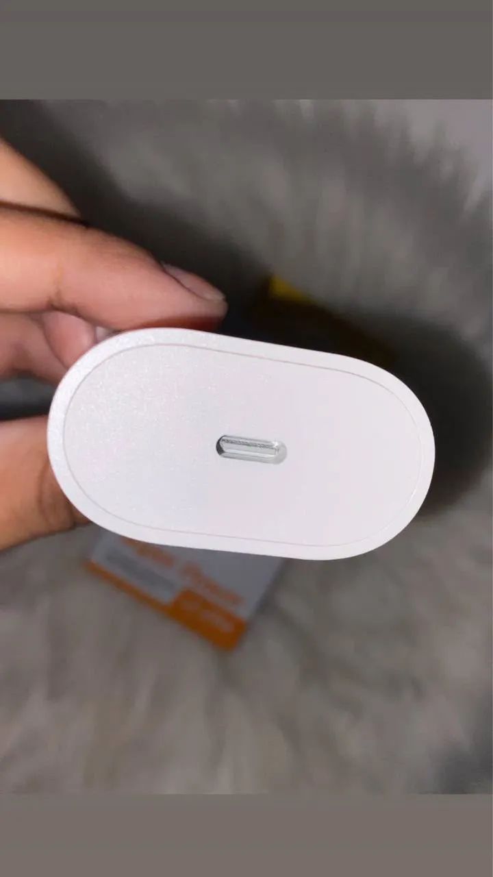 Fonte Lelong 20W USB-C  - Foto 2