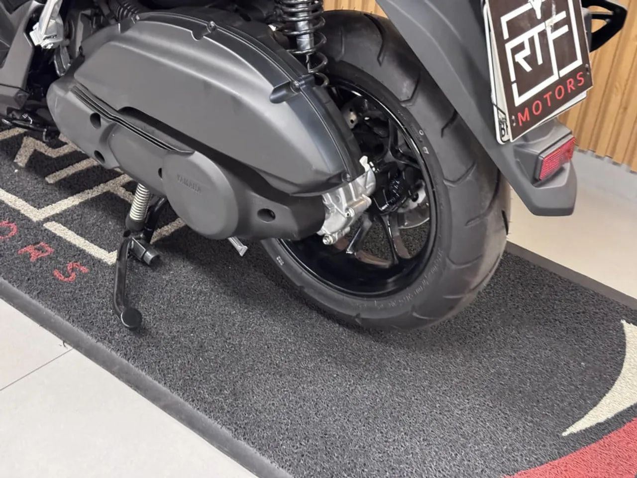 Yamaha NMAX CONNECTED 160 ABS 2025 - Foto 4