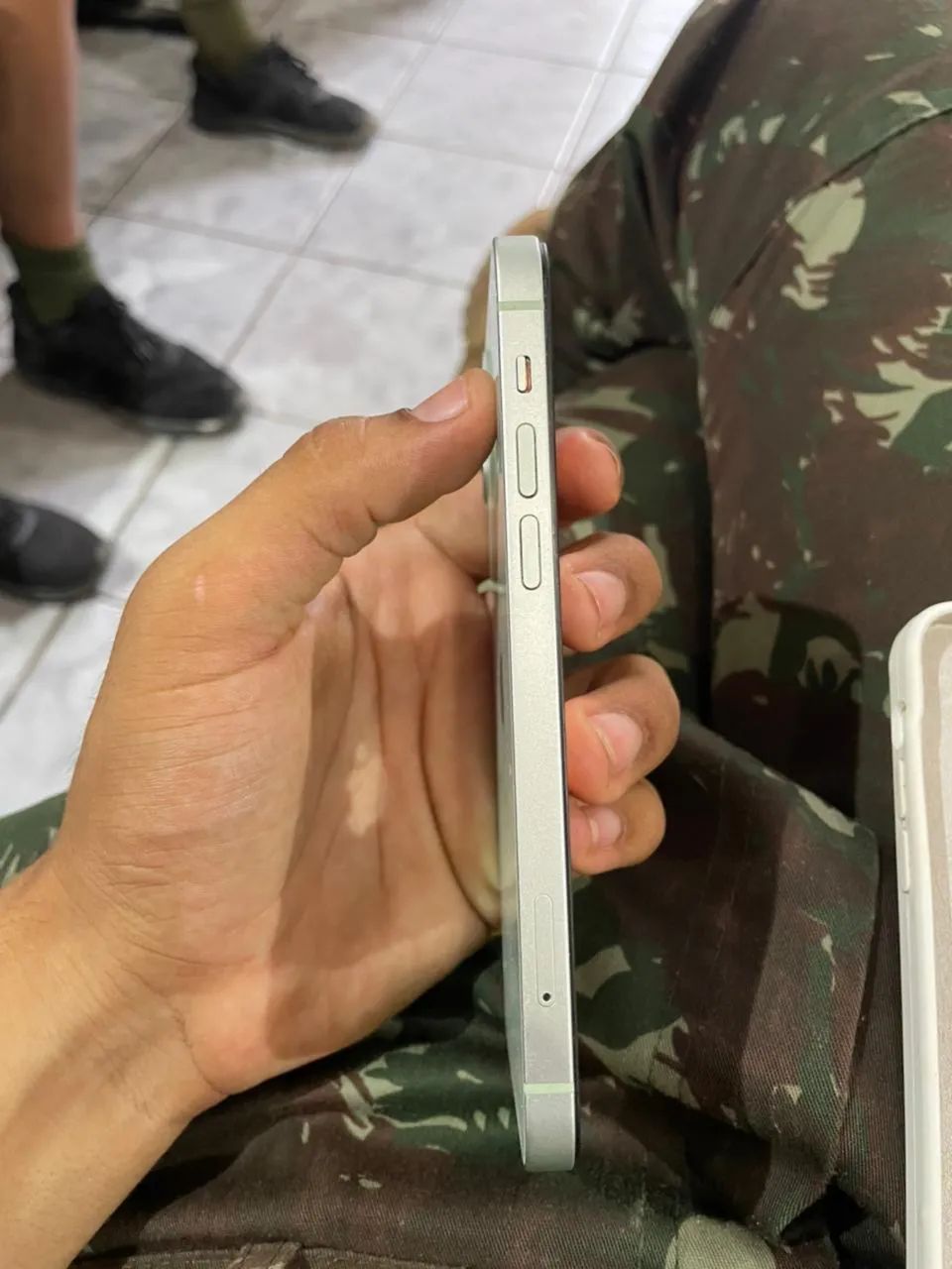 iPhone 12 128gb semi novo  - Foto 5