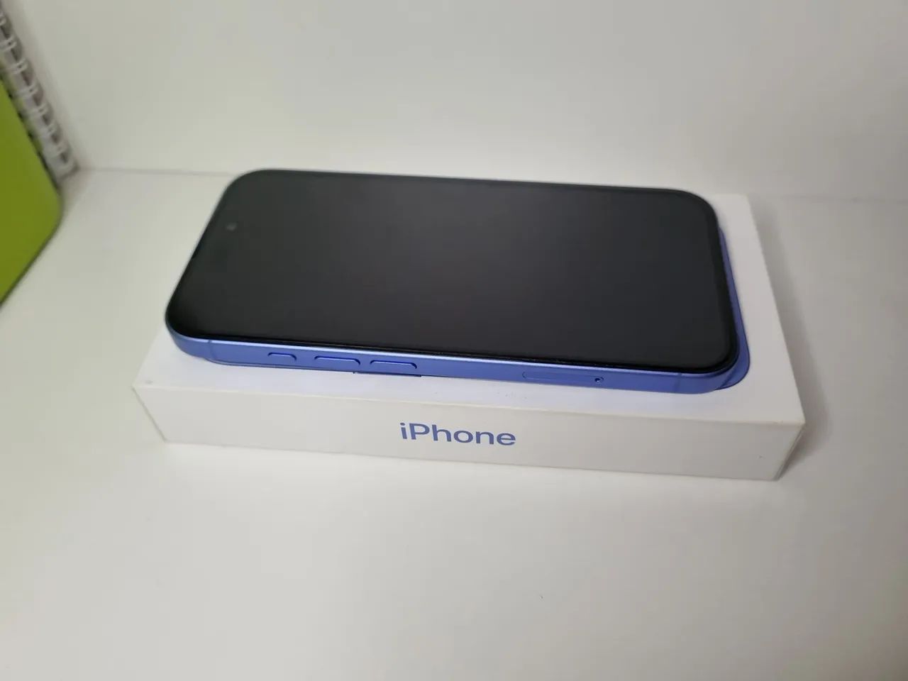 Apple iPhone 16 128GB Ultramarino 6,1" 48MP iOS 5G - Foto 2