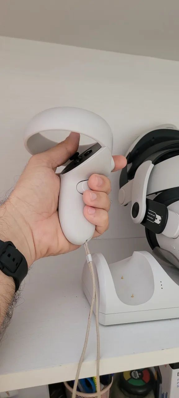 Óculos VR Meta Quest 2 - Foto 2