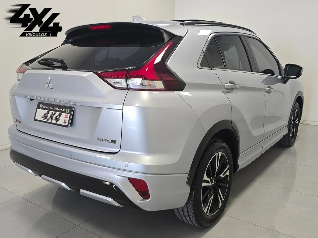 Mitsubishi Eclipse Cross HPE-S 1.5 16V 165cv Aut. 2023 - Foto 2