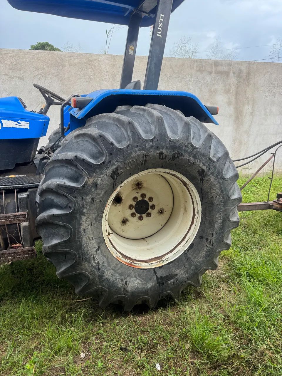 Trator new holland 7630 ano 2016 com grade em perfeito funcionamento  - Foto 3