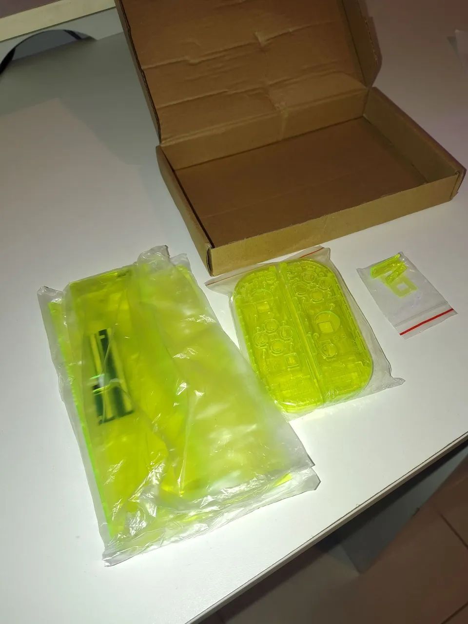 Carcaça Nintendo Switch OLED