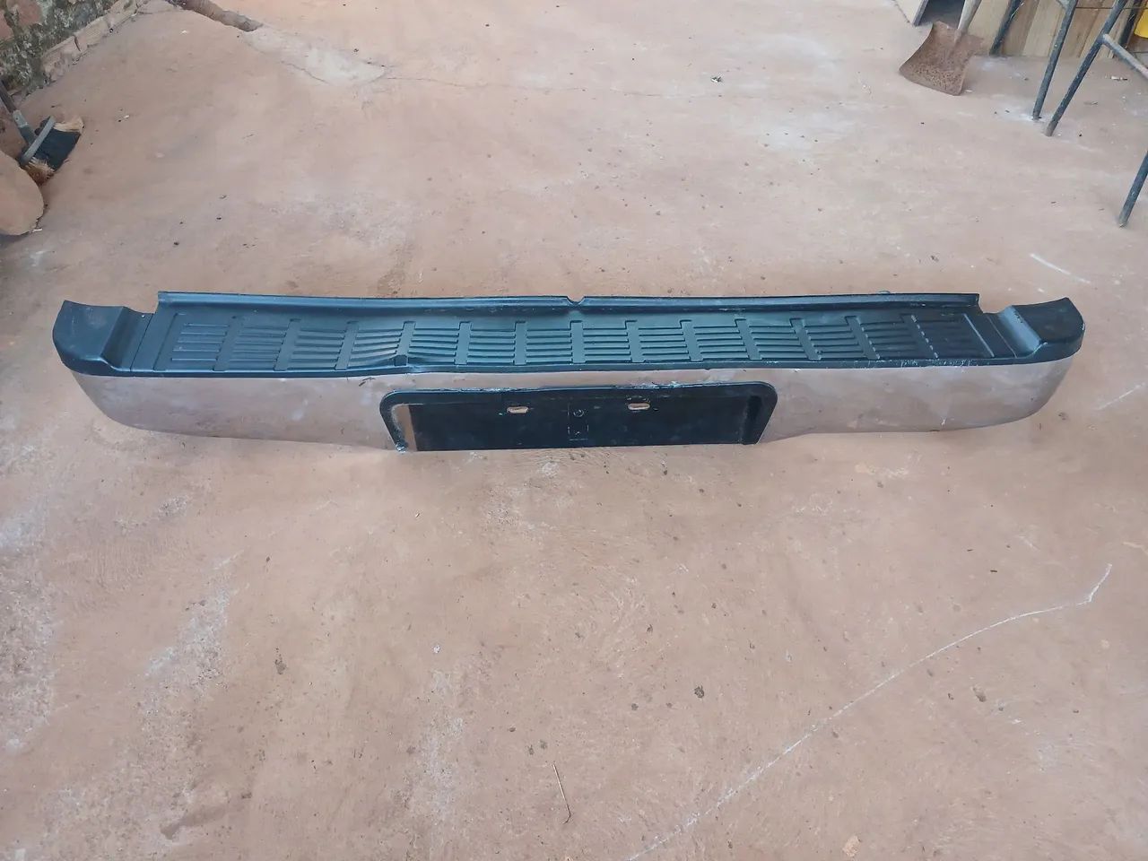 Parachoque hilux 