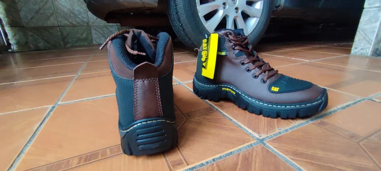 Bota Caterpillar Adventure Marrom  - Foto 5