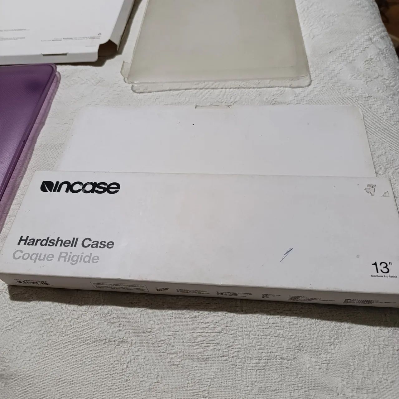 2 Capa para MacBook 2 Cases - 1 Roxa 1 Transparente - com Caixa - Foto 5