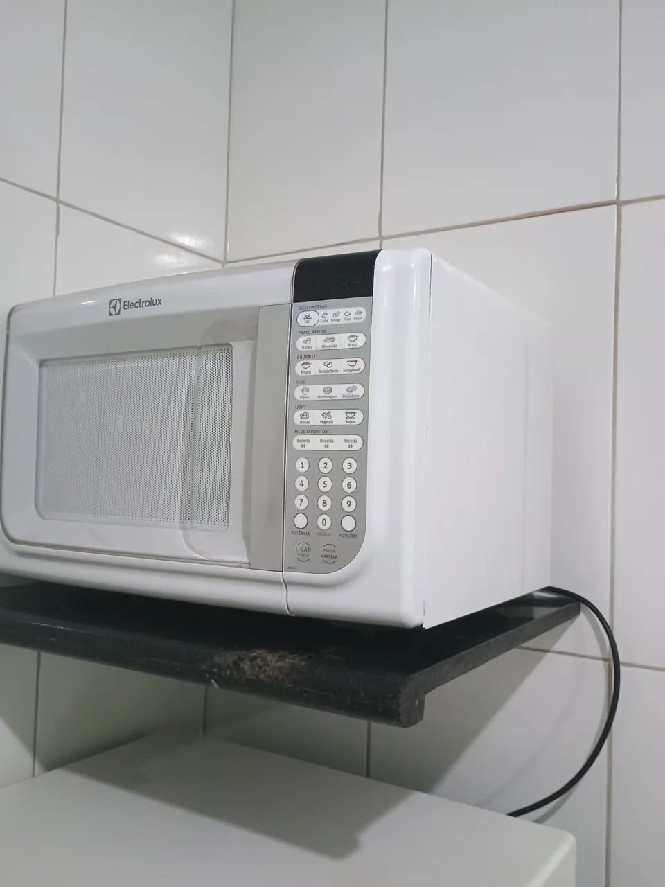 Microondas Electrolux  MEF 41 - Foto 4