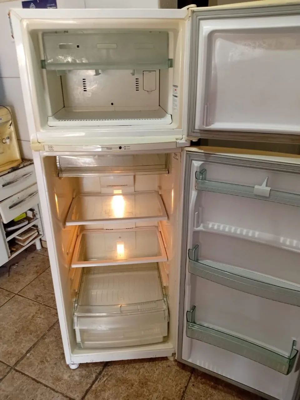 Geladeira Eletrolux  - Foto 2
