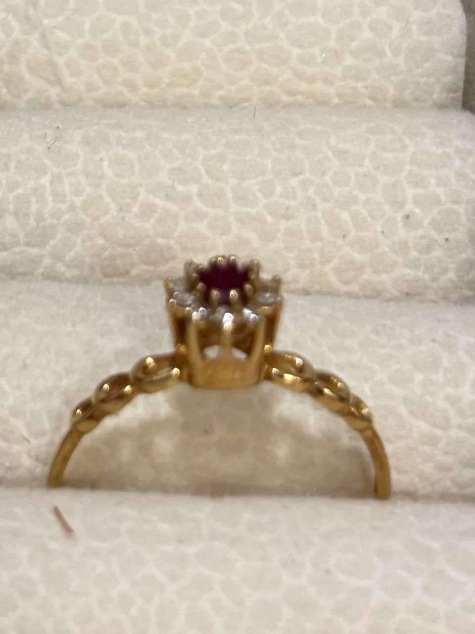 Anel com rubi e diamantes - Foto 2
